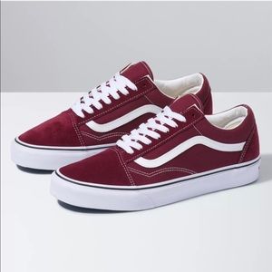 New! VANS OLD SKOOL MAROON 5.5Juniors